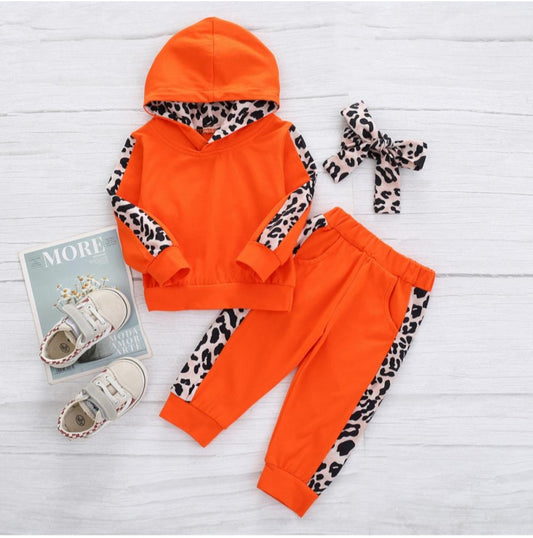 ANIMAL PRINT PANT SET